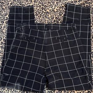 Valerie Stevens Men's Black and White Grid Pants